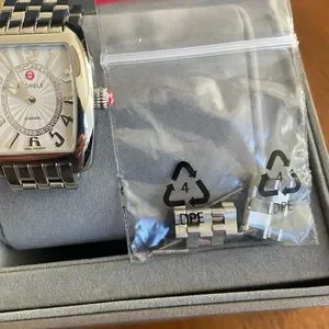EEEUC Michele Urban Mini .11 TCW, 44 diamonds Michele | Accessories | Eeeuc Michele Urban Mini 1 Tcw 44  main image 2